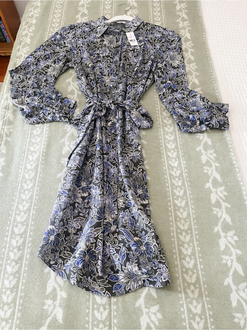 LOFT Outlet Floral Shirt Dress – NWT – Size Small